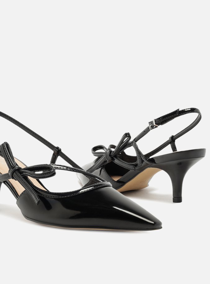 Scarpin Preto Salto Fino Slingback Laço