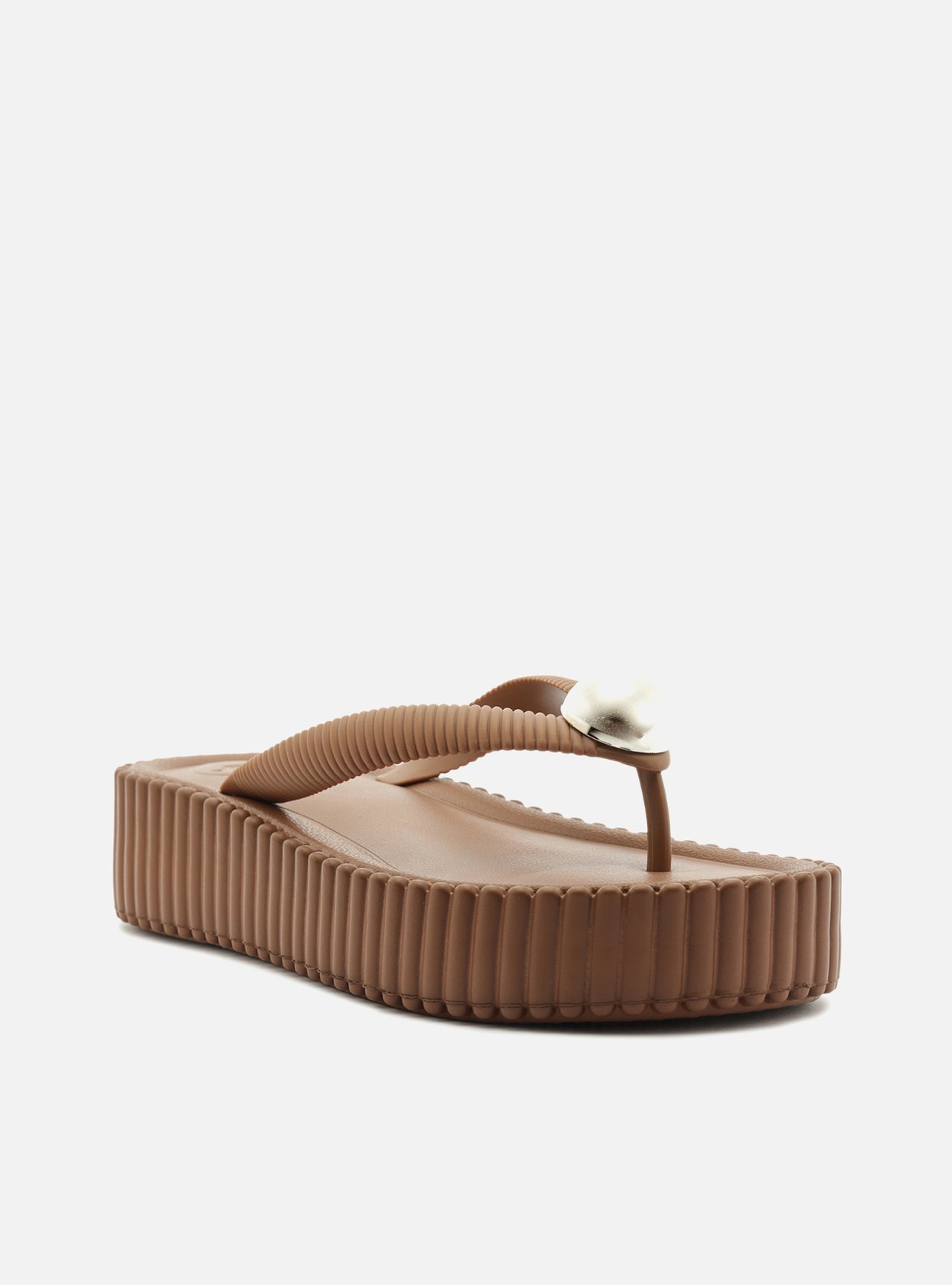Sandália Papete Marrom Salto Flatform Metais Brizza — foto 2