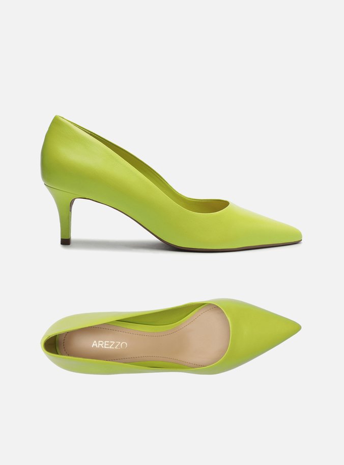 Scarpin Verde Couro Salto Médio Bico Fino