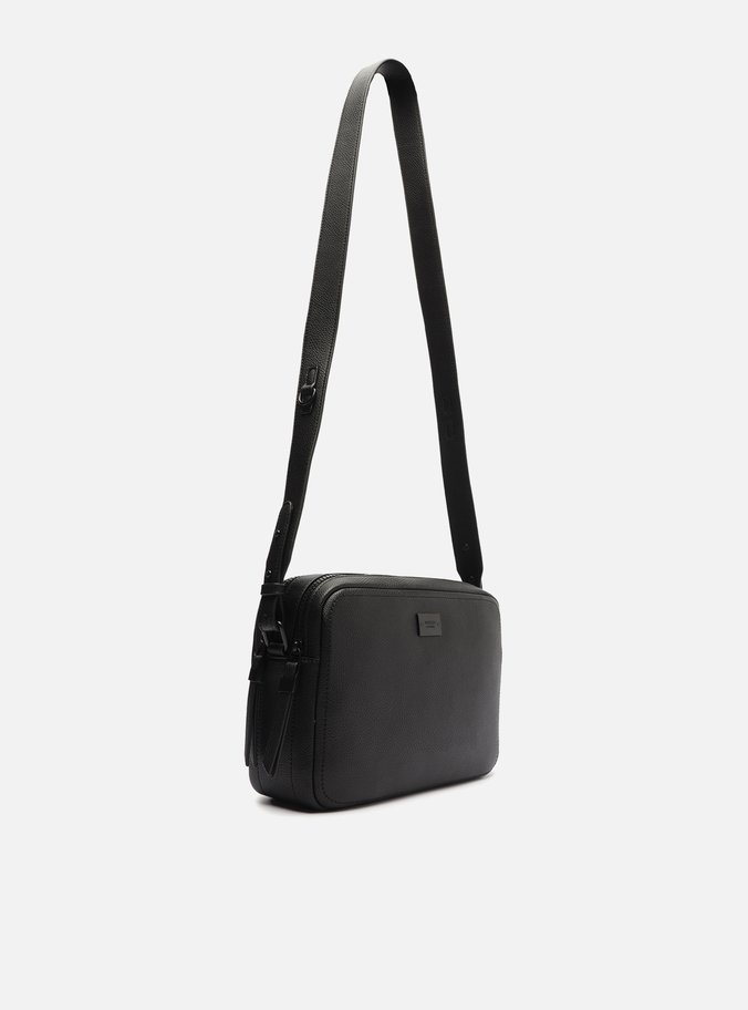 Bolsa Tiracolo Preta Média