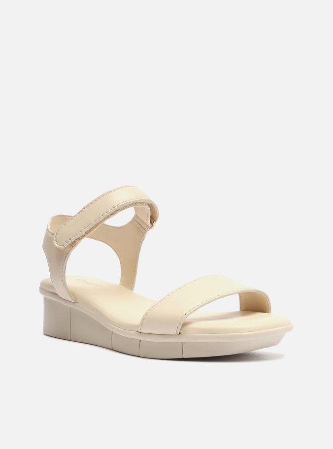 Sandália Off-White Couro Flatform Comfort