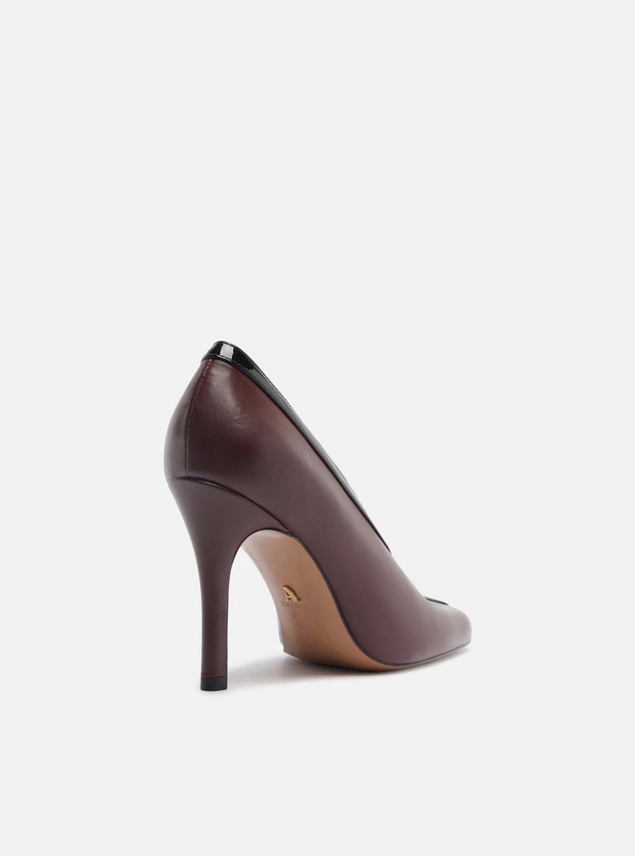 Scarpin Multicolorido Salto Fino Cap Toe — foto 3