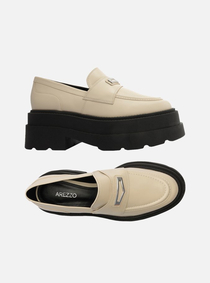 Mocassim Off-White Plataforma Livia