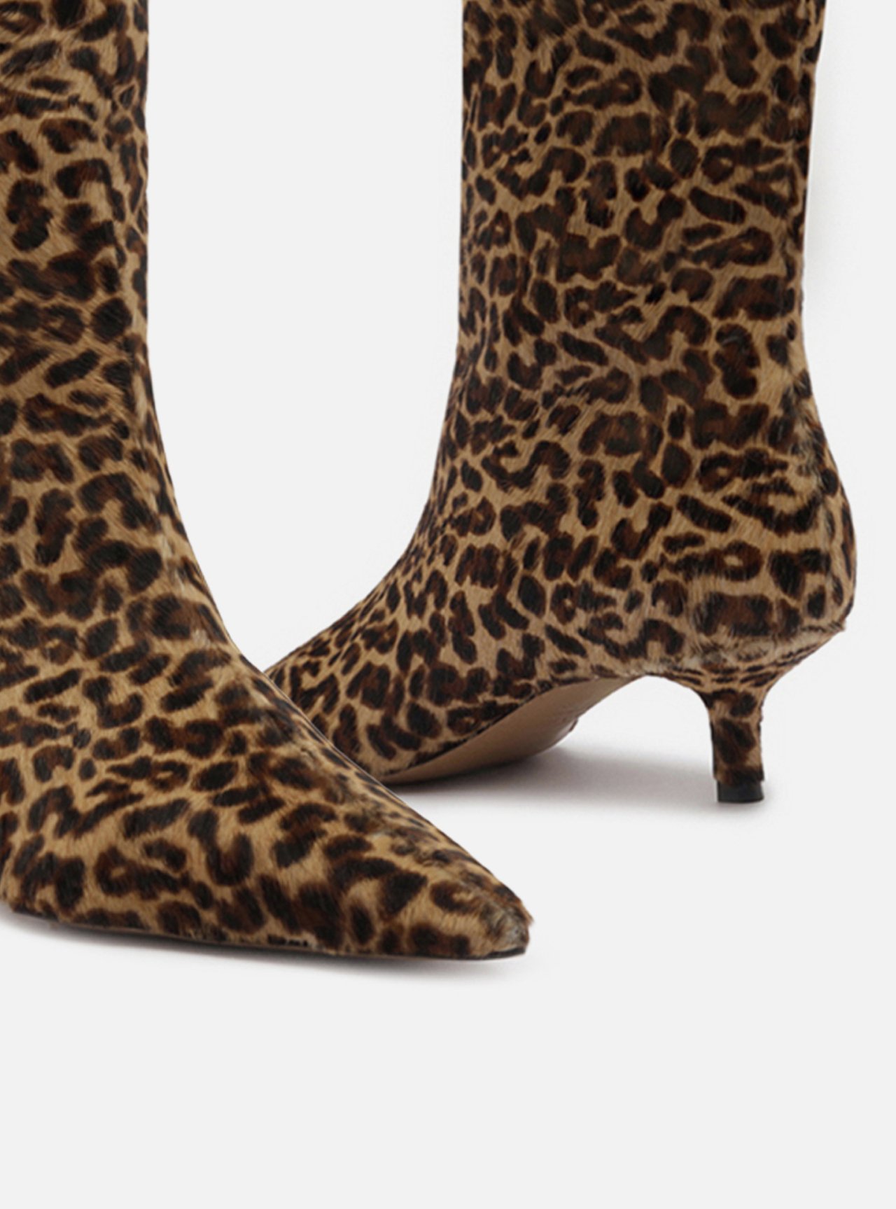 Bota Animal Print Salto Kitten Cano Longo — foto 4