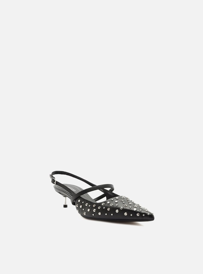 Scarpin Preto Couro Salto Kitten Slingback Tachas