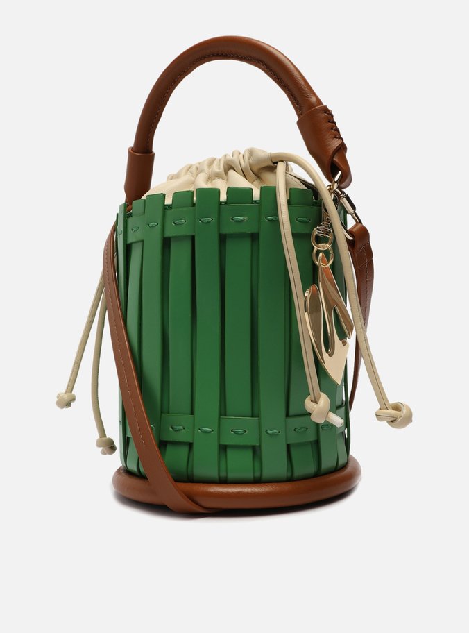 BUCKET BAG／brown × moss green チャーム Bolsa Bucket Verde Couro 50 Média | Arezzo