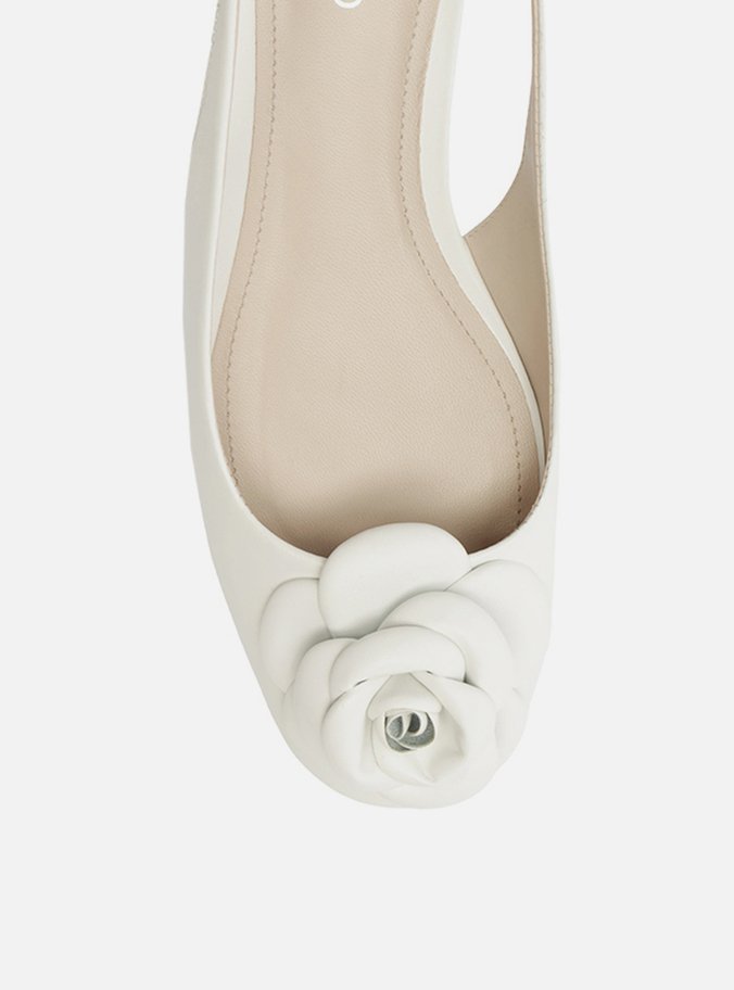 Sapatilha Branca Couro Slingback Flor