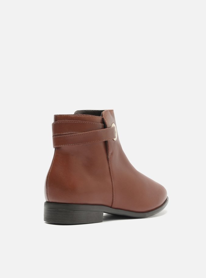 Bota Marrom Couro Cano Curto Salto Baixo Ilhós