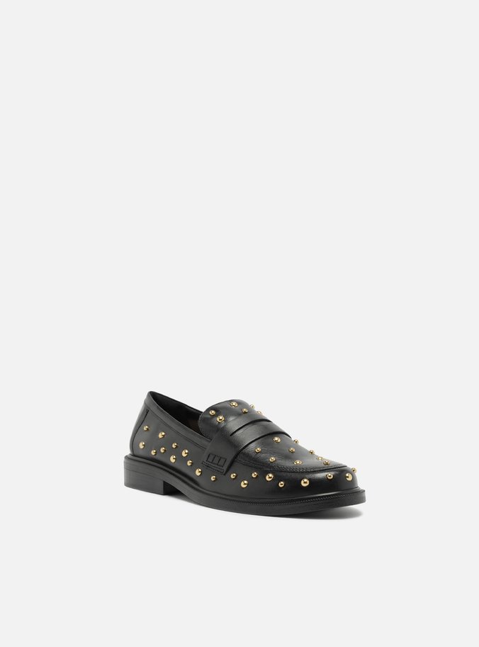 Mocassim Preto Tachas