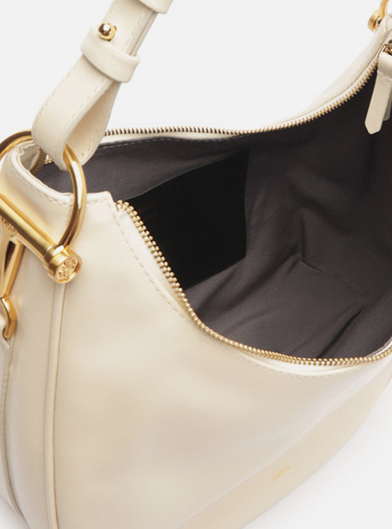 Bolsa Hobo Off White Couro Grande Metais Alça — foto 4