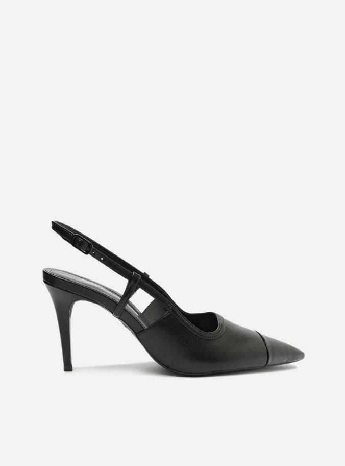 Scarpin Preto Couro Salto Fino Cap Toe