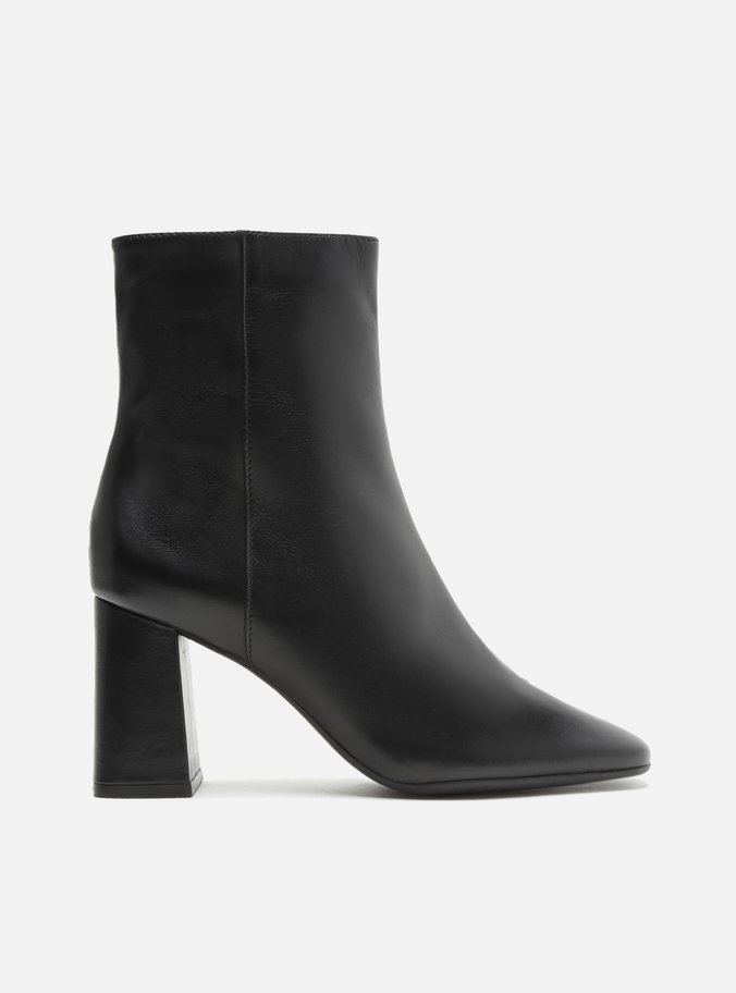 Bota Preta Couro Cano Médio Salto Bloco