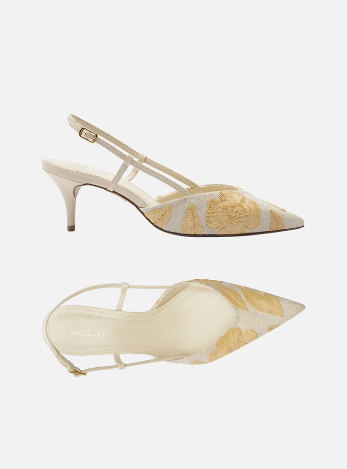 Scarpin Branco Salto Kitten Slingback Bordado