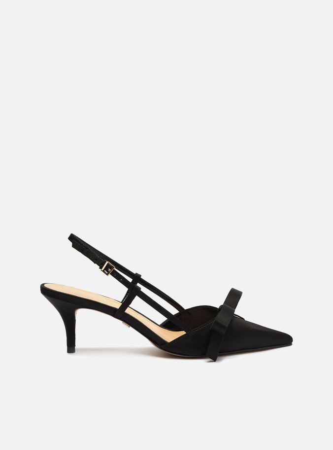 Scarpin Preto Cetim Bico Fino Slingback Laço