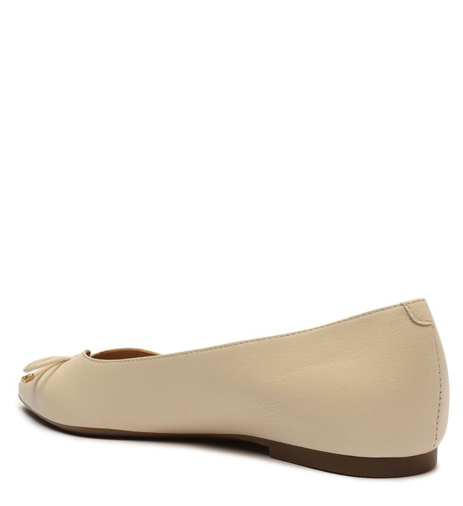 Sapatilha Off-White Couro Bico Fino Lacinho