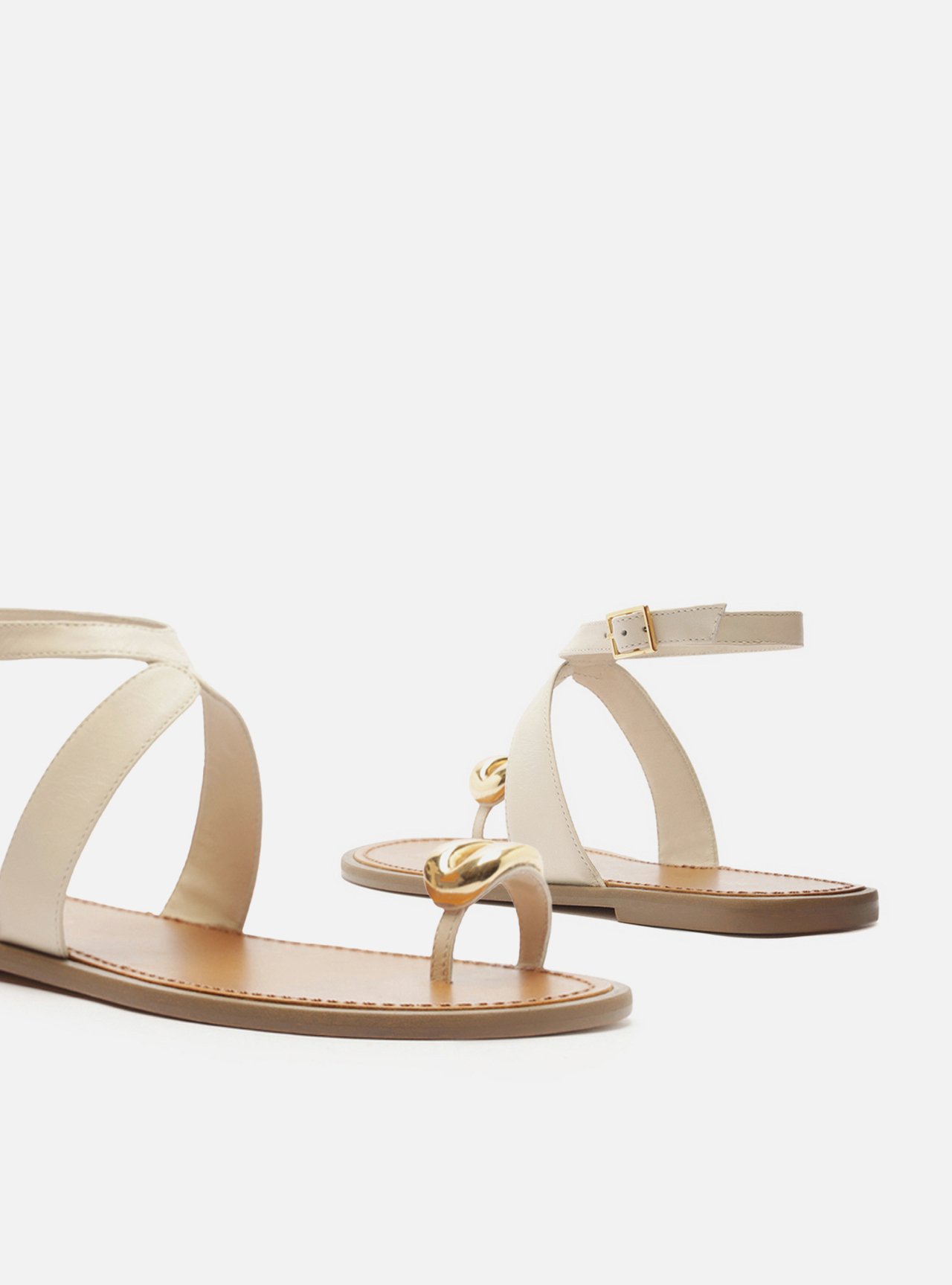 Sandália Rasteira Off-White Couro Metal Bold — foto 4