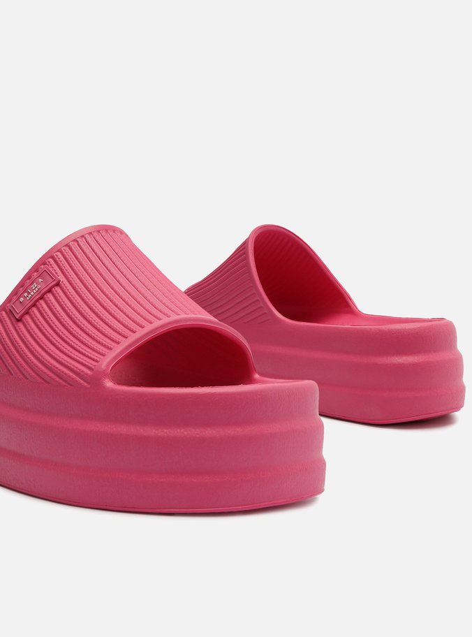 Sandália Rosa Flatform Brizza