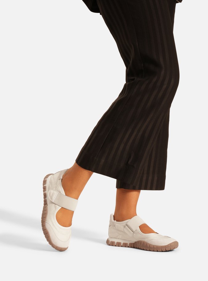 Tênis Sapatilha Branco Suede Sola Emborrachada