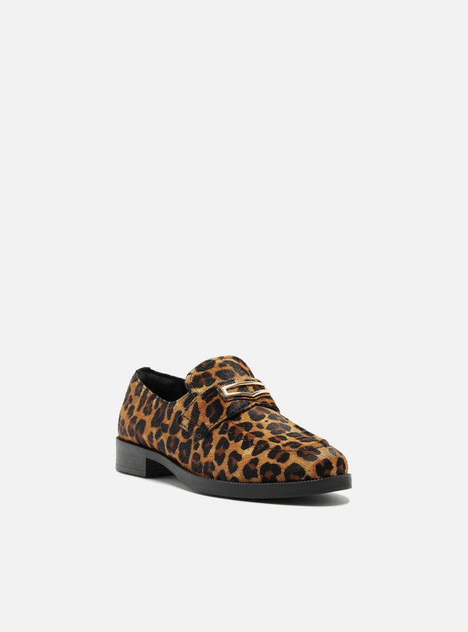 Mocassim Animal Print Bico Redondo Retrô Metal