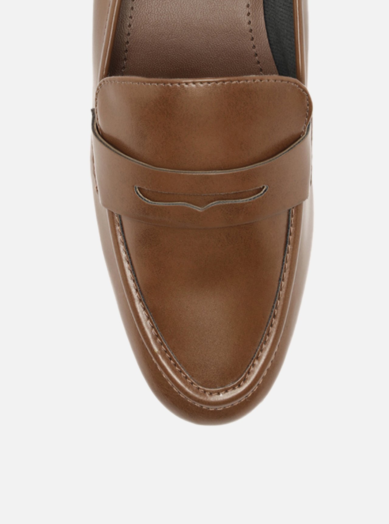 Mocassim Marrom Bico Redondo Tira Classic — foto 5