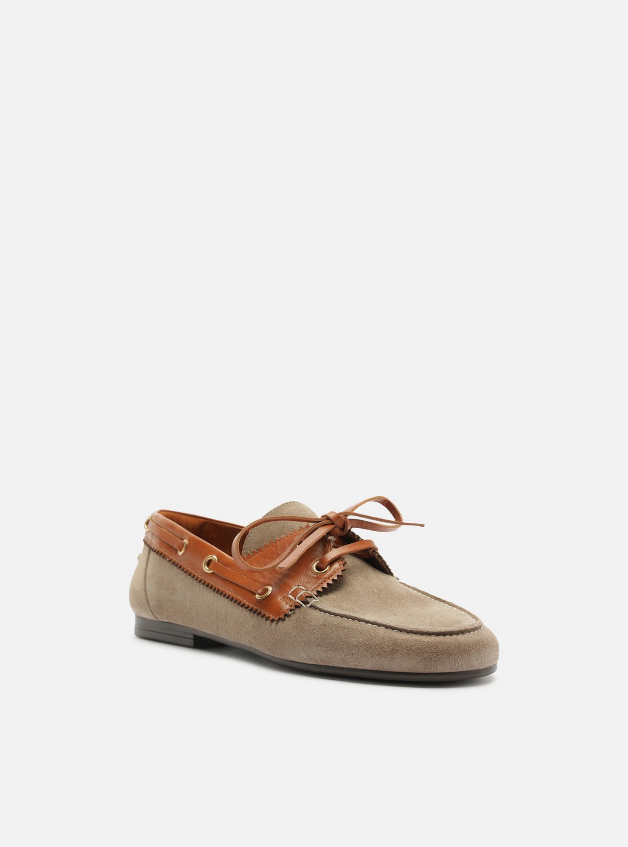 Mocassim Cinza Multimaterial Bico Redondo Laço — foto 2
