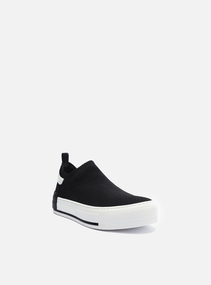 Tênis Slip On Preto Plataforma
