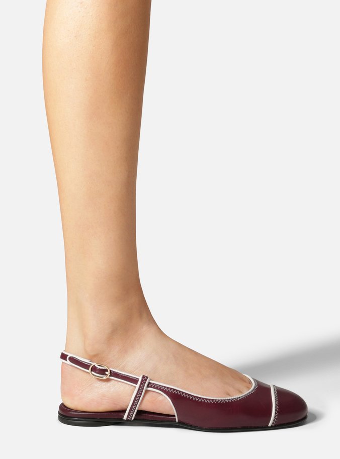 Sapatilha Vermelha Bico Redondo Fivela Slingback