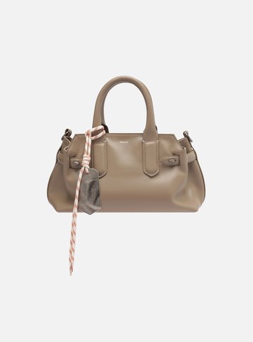 Bolsa Tote Cinza Couro Média Bag Charm Metal
