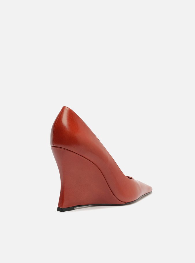 Scarpin Laranja Couro Salto Anabela Bico Fino