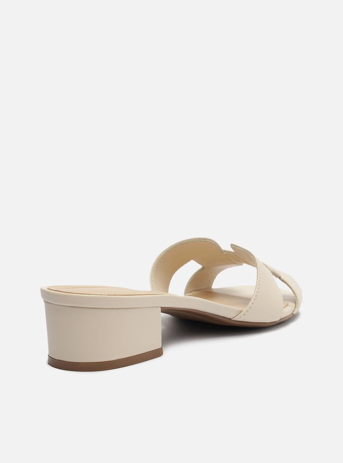 Mule Off White Couro Salto Bloco