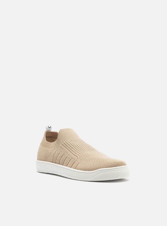 Tênis Slip On Nude Knit Bico Redondo