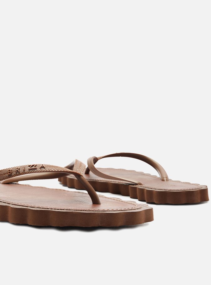 Chinelo de Dedo Marrom Recouro Daisy