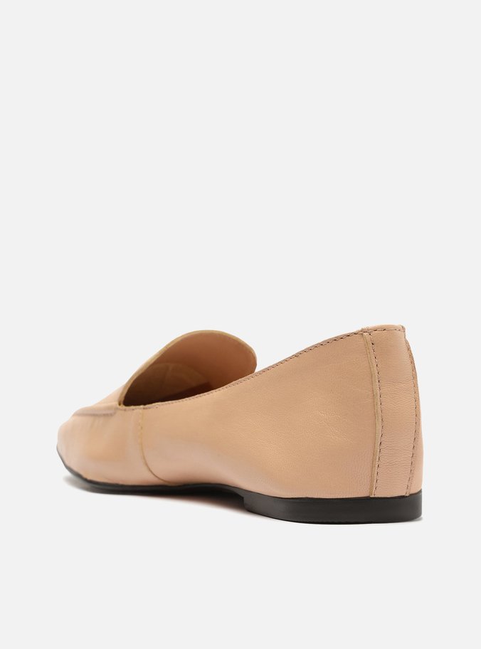 Mocassim Bege Couro Bico Quadrado Costuras