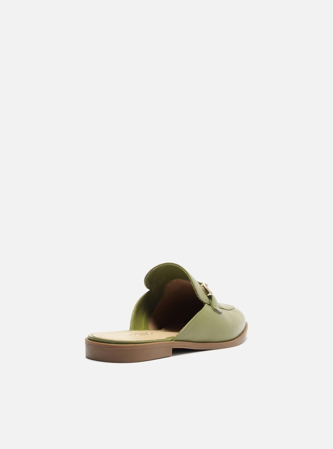 Mule Verde Couro Bridão Metálico Básica