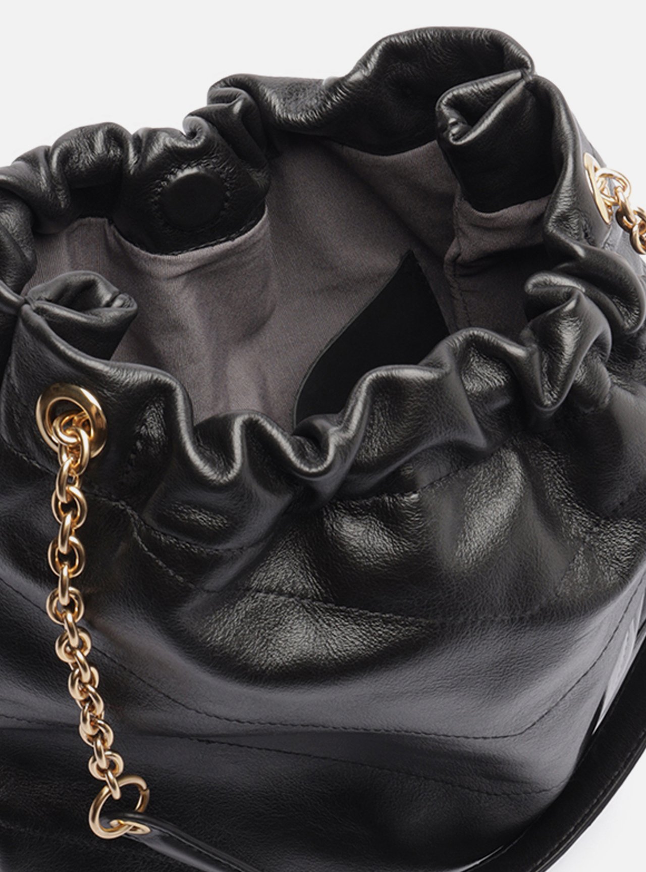 Bolsa Hobo Preta Couro Média Corrente Dourada — foto 4