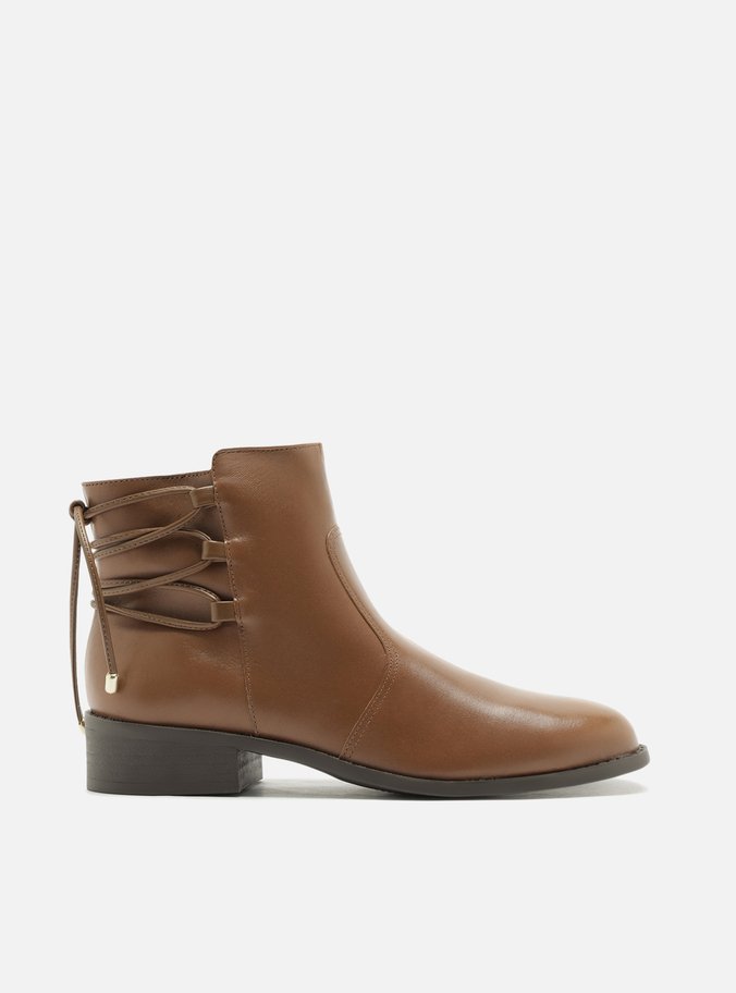 Bota Marrom Couro Cano Curto Tiras Nó