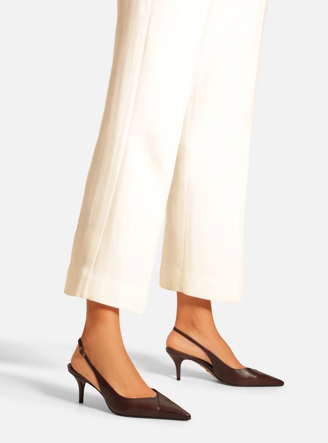 Scarpin Marrom Couro Salto Kitten Slingback