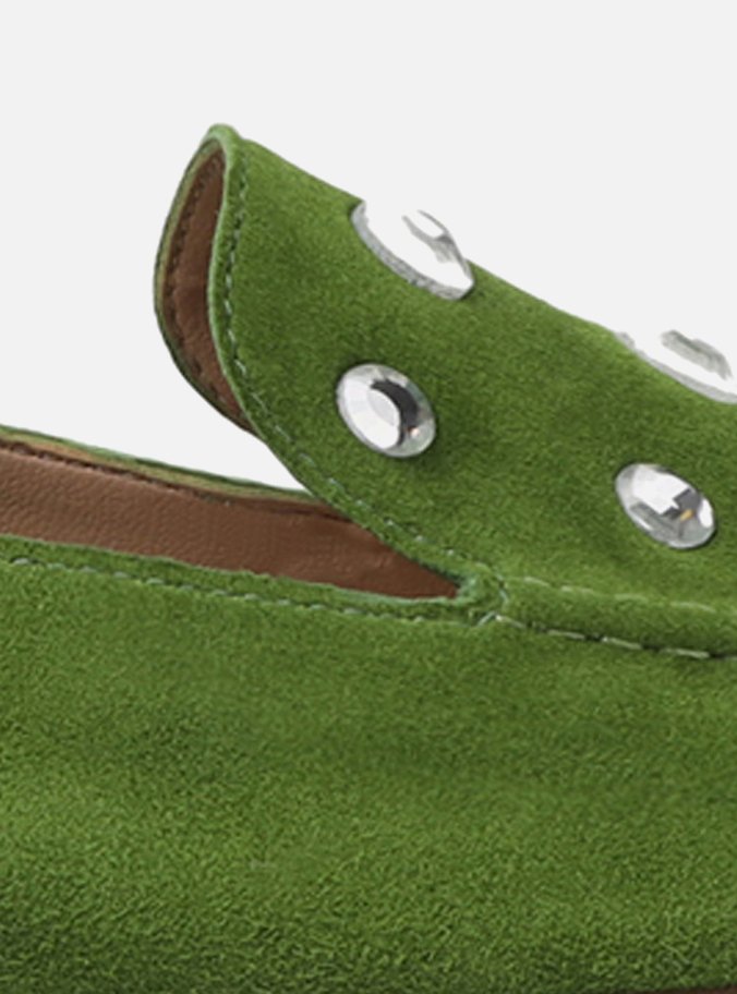 Mocassim Verde Couro Salto Rasteiro Strass