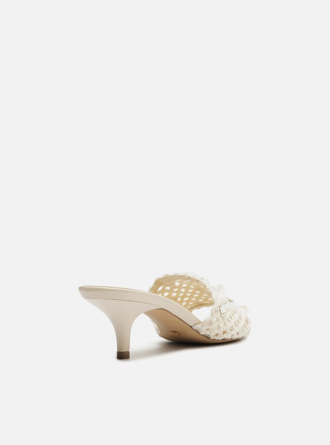 Mule Branca Salto Kitten Bordado Floral