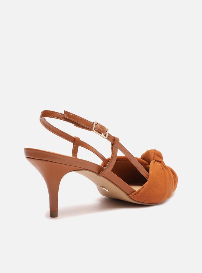 Scarpin Marrom Suede Salto Médio Aberto