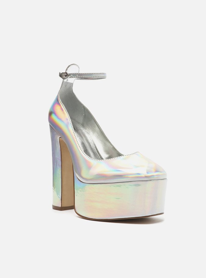 Scarpin Prateado Verniz Meia Pata Bloco Gilda