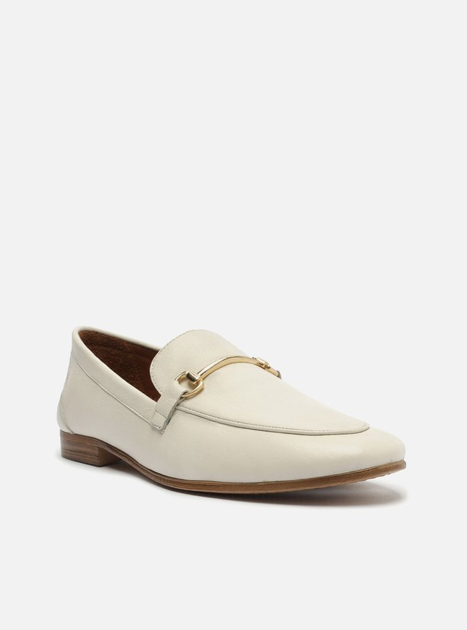Mocassim Branco Couro Bico Fino Bridão