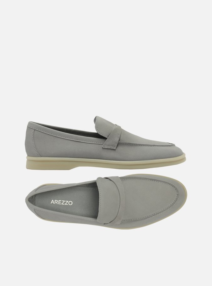Mocassim Cinza Nobuck Salto Baixo
