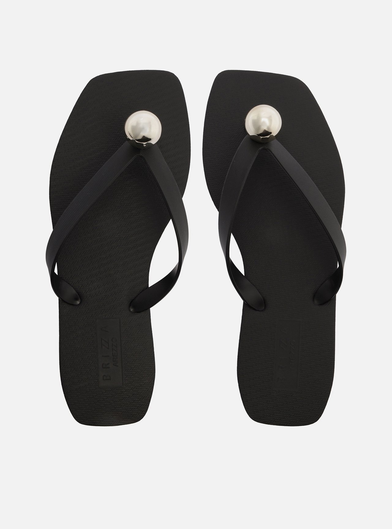 Chinelo de Dedo Preto Square Metal Esfera — foto 1