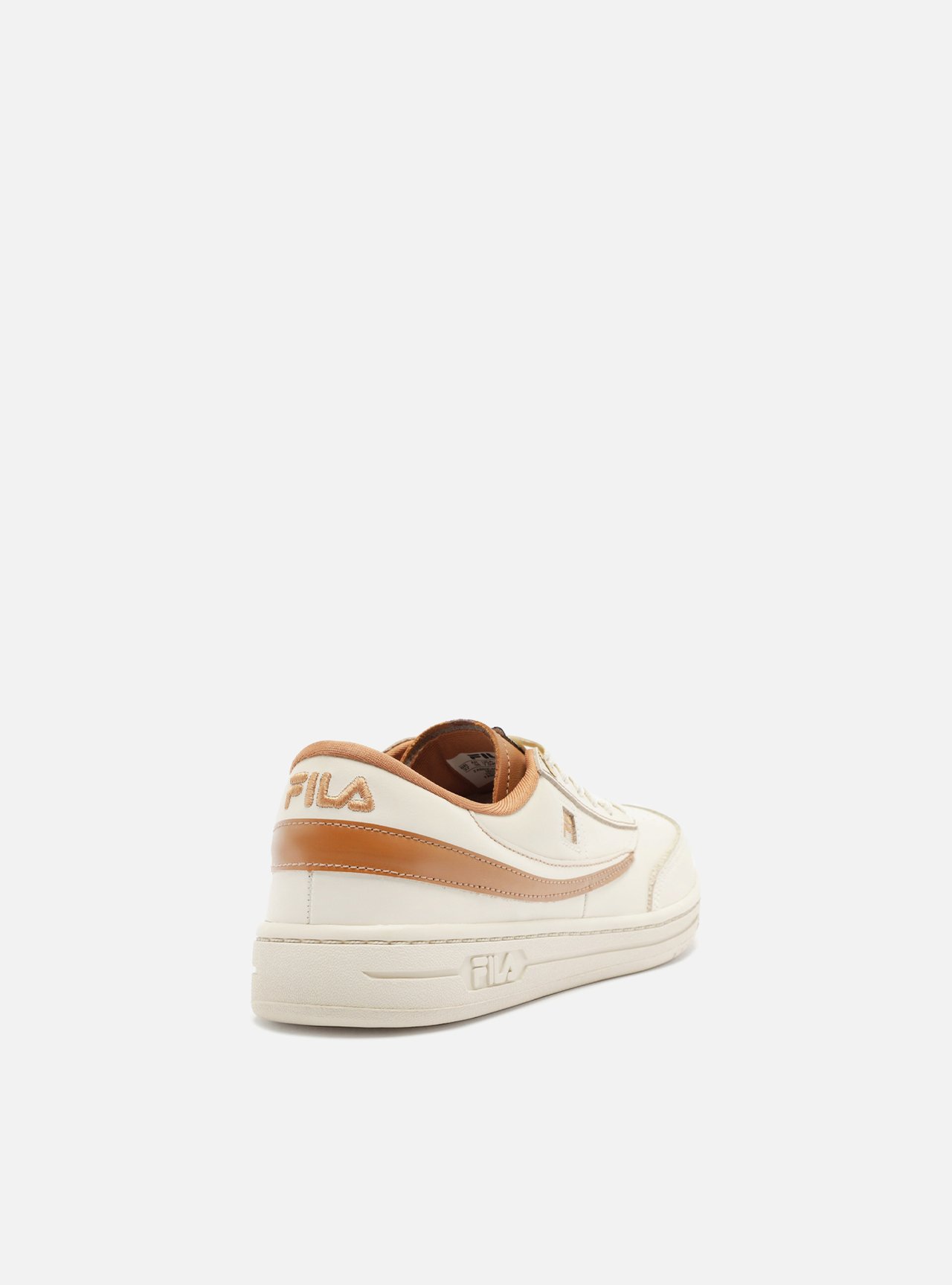Tênis Branco Casual Arezzo Fila — foto 3