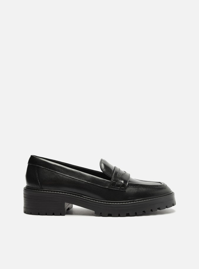 Mocassim Preto Couro Tratorado Tira