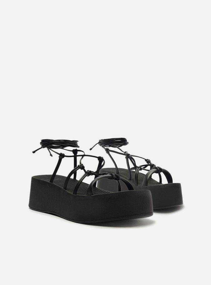 Sandália Preta Flatform Amarração Nós Brizza