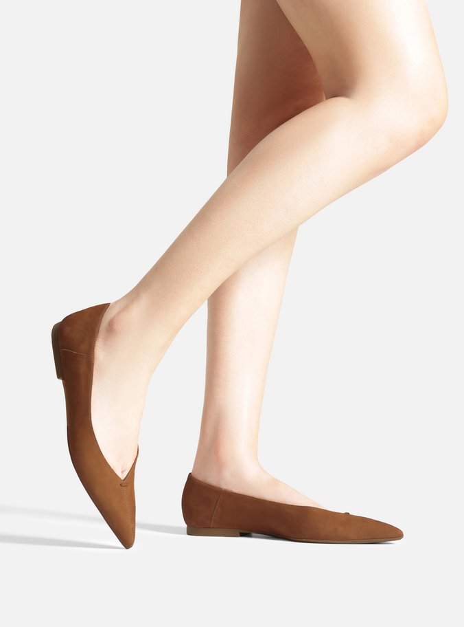 Sapatilha Marrom Acamurçada Bico Fino Gáspea V