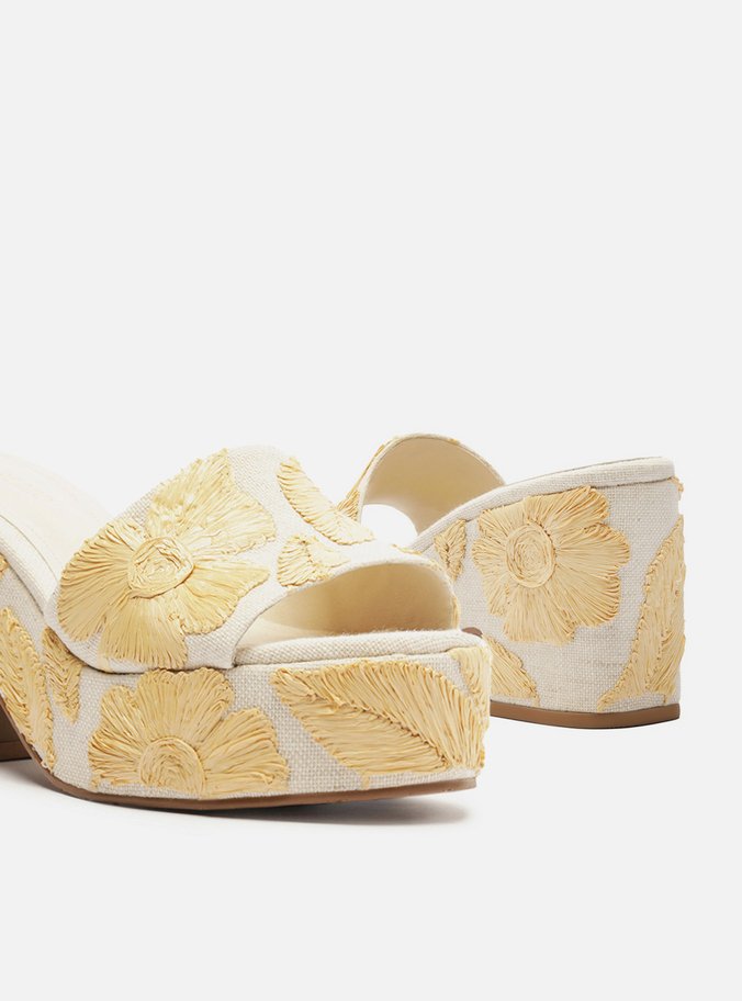 Tamanco Branco Linho Plataforma Bordado Floral