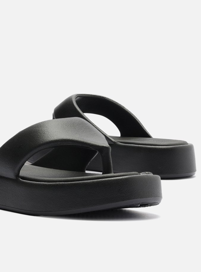 Sandália Preta Flatform Tira Larga